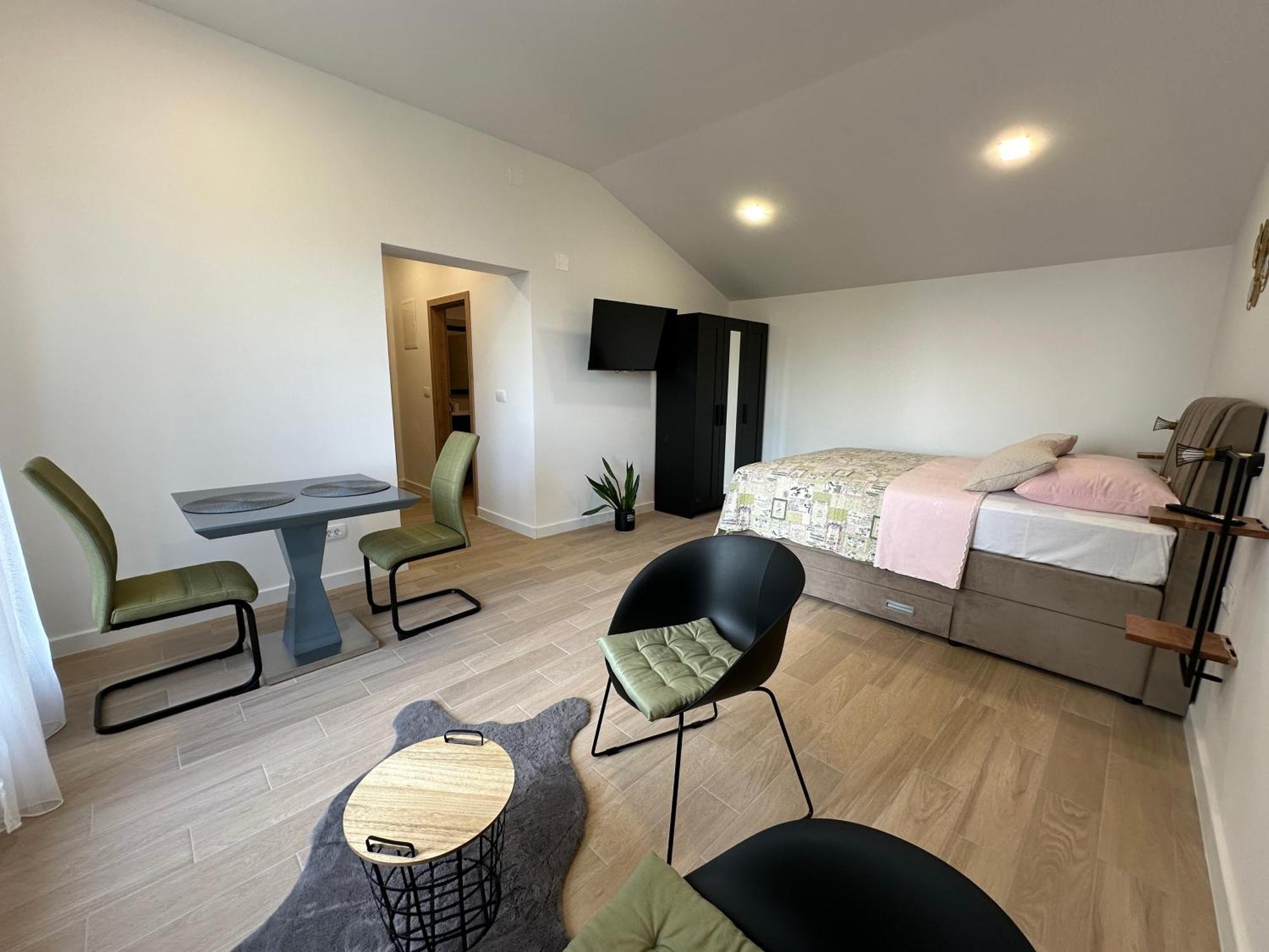 Apartmani "Mnm", Senj Сень Экстерьер фото