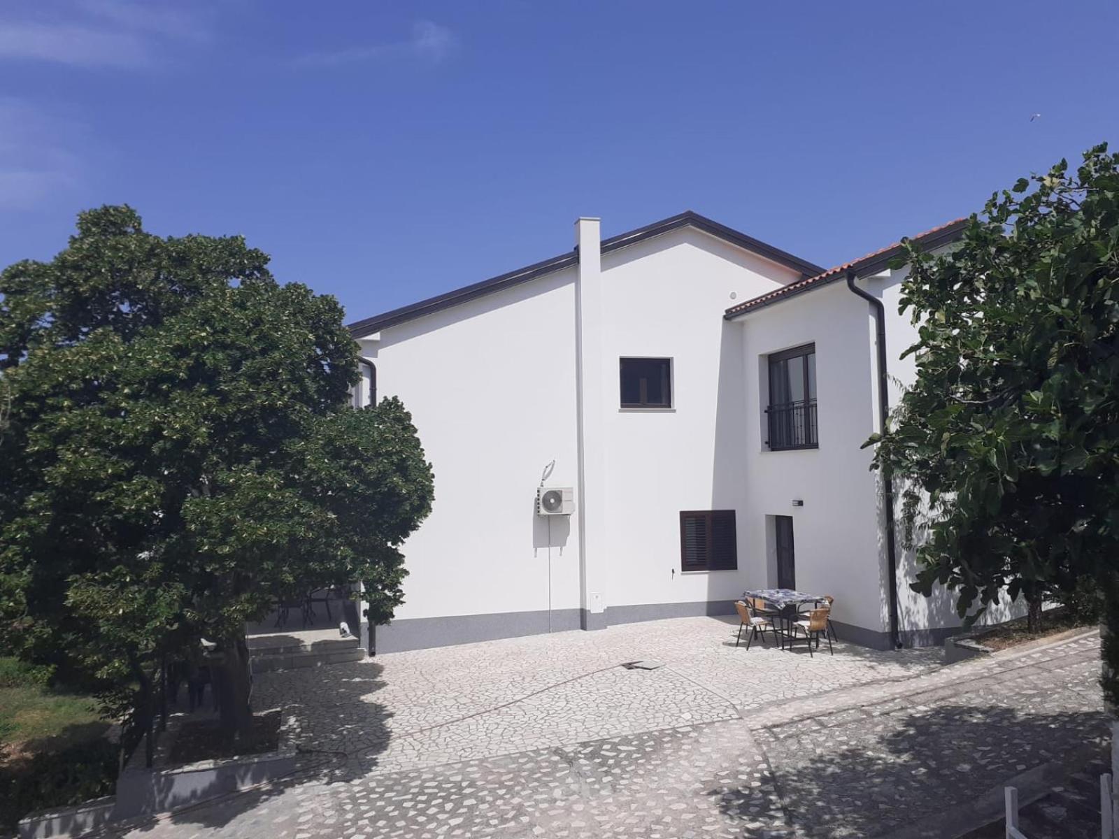 Apartmani "Mnm", Senj Сень Экстерьер фото